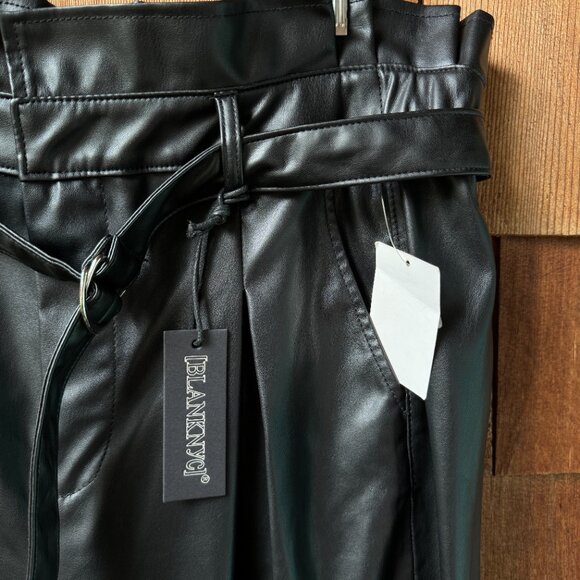 NWT BLANK NYC Black Faux Leather Paperbag Waist in Women's 32 - Picture 7 of 12
